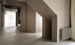 Atypical design gallery & shooting space in the Marais - Image 2