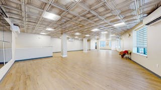 Lawncrest Area Unique Venue - Event and Conference venue for rent - Image 14