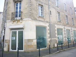 Sophisticated Boutique in Nantes - Image 5