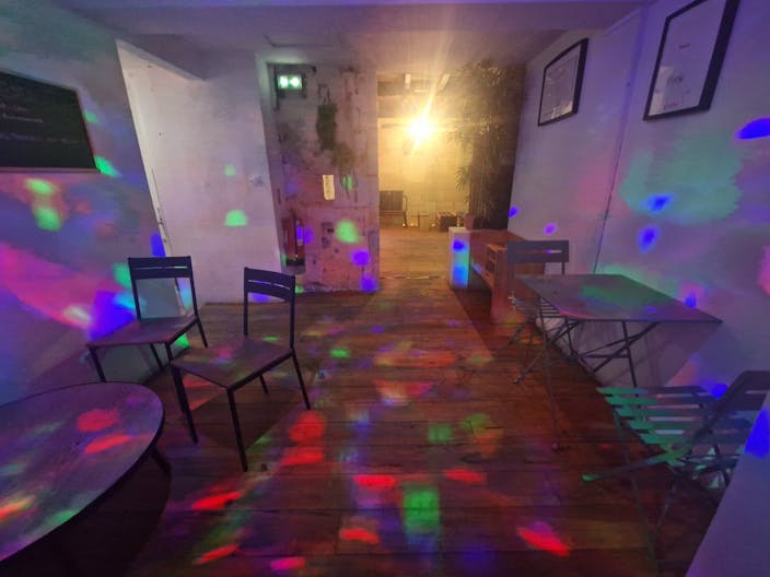 Espace �venementiel avec cave de 80m2 - Image 1