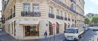 Corner Boutique - Prime Area - Triangle d'Or - Image 3