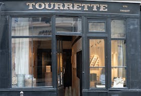 Espace Galerie dans un lieu historique au coeur de Saint-Germain-des-Prés - Image 1