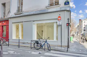 Corner Boutique on Rue de Turenne - Image 2
