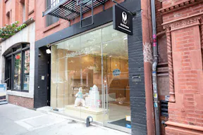 Fashion Space Pop Up Store - Image 1