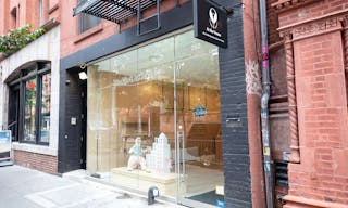 Fashion Space Pop Up Store - Image 1