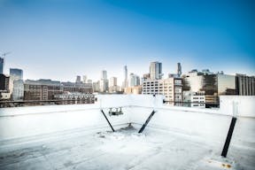 DTLA 12,000sf Rooftop with Gorgeous Skyline Views - Image 4