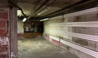 Unique Basement/Underground at Nivessa Hollywood (store remains open) - Image 5