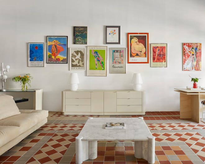 Two-Story, 3000 sqft, Large, Bright & Airy Art Gallery & Collectible Vintage Design Gallery in Brooklyn - Image 3