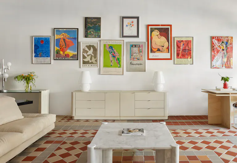 Two-Story, 3000 sqft, Large, Bright & Airy Art Gallery & Collectible Vintage Design Gallery in Brooklyn - Image 3