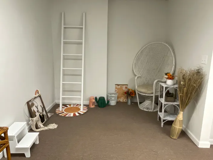 Urban Full Service Commercial Photo & Video Studio - Image 0