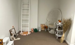 Urban Full Service Commercial Photo & Video Studio - Image 0