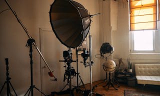 Artistic Studio with natural light and more - Image 7