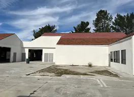 Great storage/warehouse in San Bernadino - Image 7
