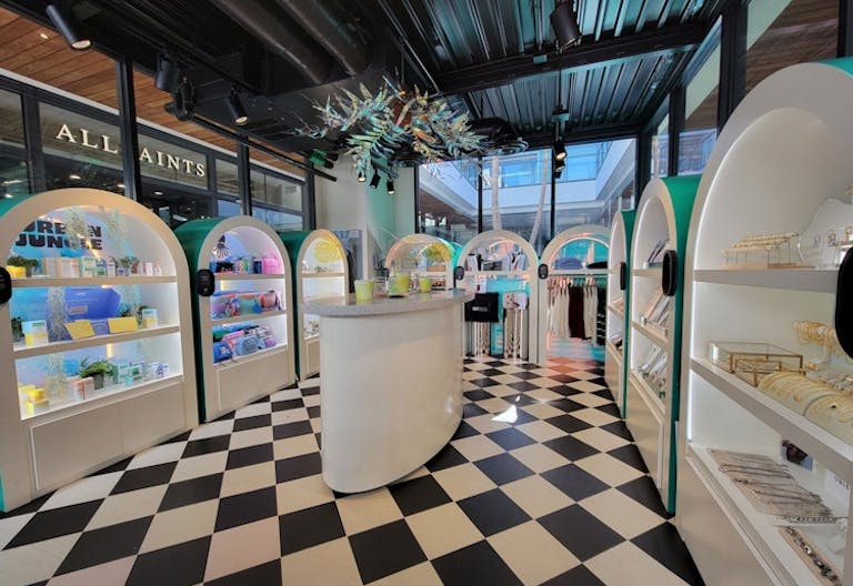 WESTFIELD CENTURY CITY 10250 SANTA MONICA BLVD LOS ANGELES - Image 1