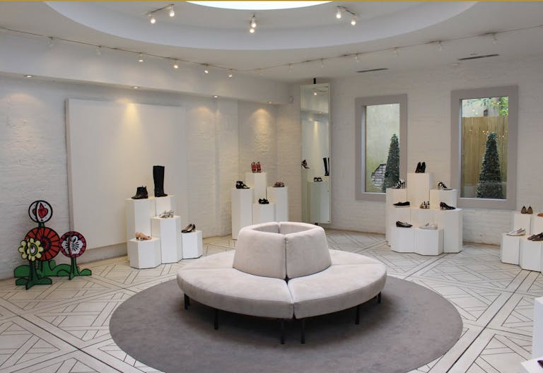 Luxury Boutique in the Heart of the West Village - Image 1