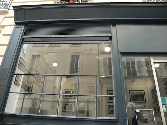 Rue Petites Ecuries Paris Pop Up Boutique - Image 3