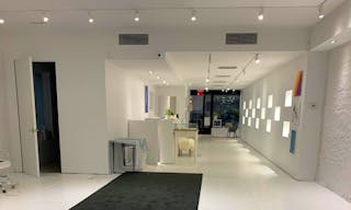 Luxury Boutique in the Heart of the West Village - Image 4