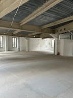 Unique space Boulevard haussmann Paris - Image 7