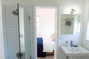 Urban Art Gallery - Image 12