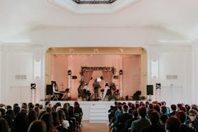 Spectacular event Showroom in Paris - Image 16