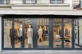 Espace 180m² - Marais / République - Showroom, shooting, pop-up restaurant, défilé. - Fort trafic piéton - Image 4