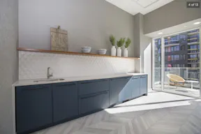 Upper East Side Luxury Rooftop - Image 9