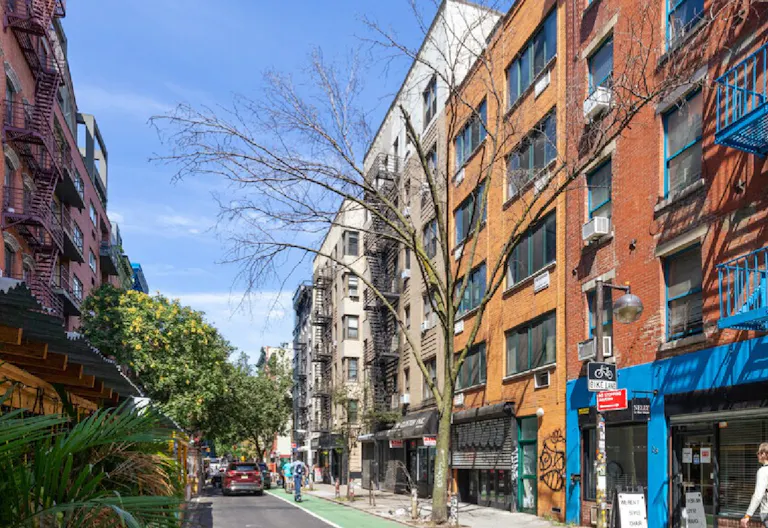 Store Front in the heart of the Lower East Side in NYC. Blank slate do what you want in a fully built out space. - Image 0