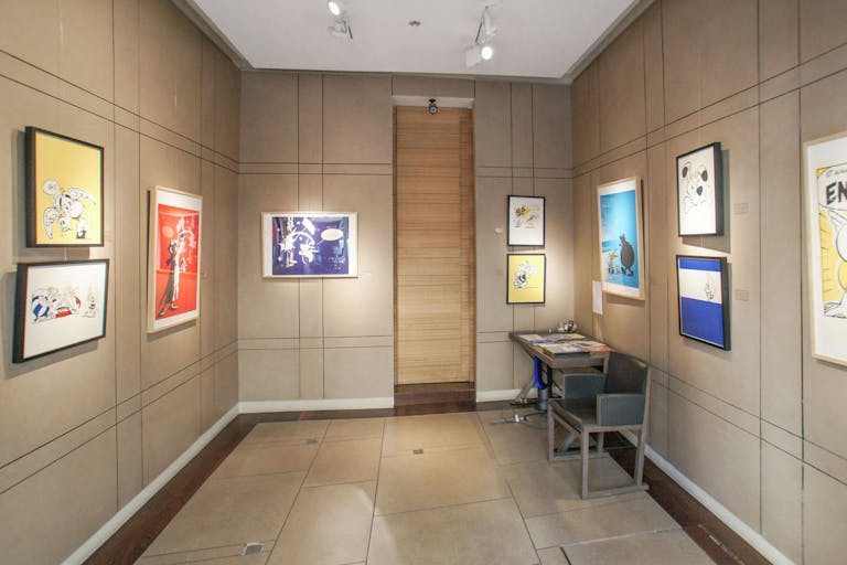 Charming Art Gallery in Saint-Germain - Image 1