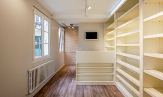 Pop-Up Store in Boulogne Nord - Image 4