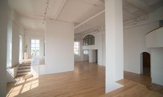 Studio Loft in West Village - Image 1