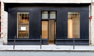 Classic Showroom in Palais Royal - Image 2