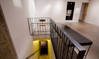 Classic Showroom in Palais Royal - Image 7