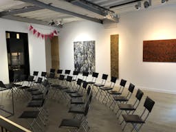 Classic Showroom in Palais Royal - Image 27