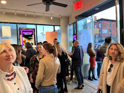 New building gallery space in Brooklyn - Image 2