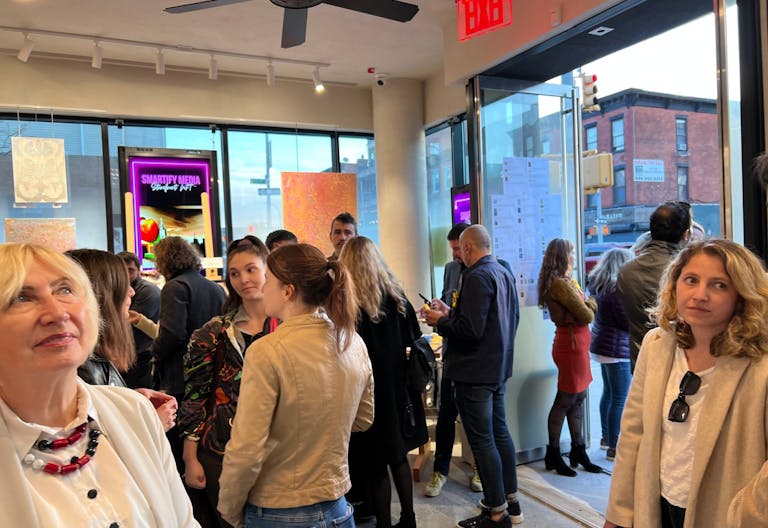 New building gallery space in Brooklyn - Image 2