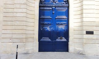 Bright & Spacious Gallery in Historical Le Marais - Image 5