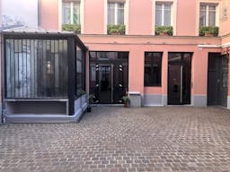 Entire art gallery in Le Marais, Paris - Image 30