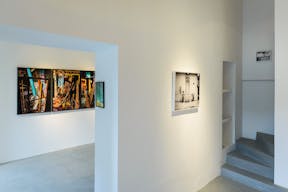 Pop-Up Showroom in Busy République - Image 1