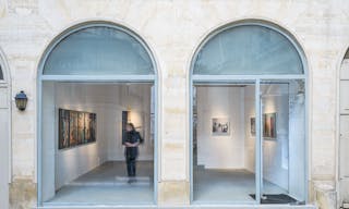 Pop-Up Showroom in Busy République - Image 4