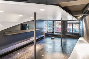 Creative Pop-Up Space in Le Marais - Image 2