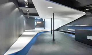 Creative Pop-Up Space in Le Marais - Image 5