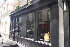 Creative Pop-Up Space in Le Marais - Image 10