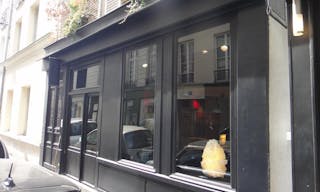 Creative Pop-Up Space in Le Marais - Image 10