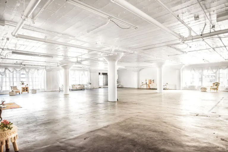 Showroom Space in Fashion District - Image 1