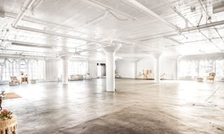 Showroom Space in Fashion District - Image 1