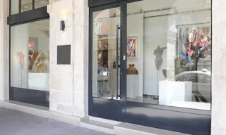 Pop-Up Gallery in Prime Le Marais - Image 2