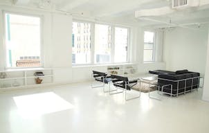 Modern Loft Showroom in Midtown - Image 0