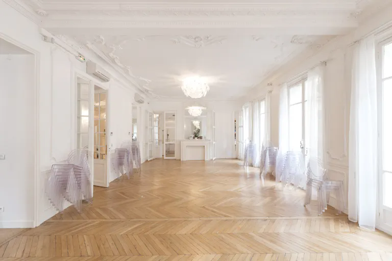Sublime Showroom in l'Étoile - Image 0