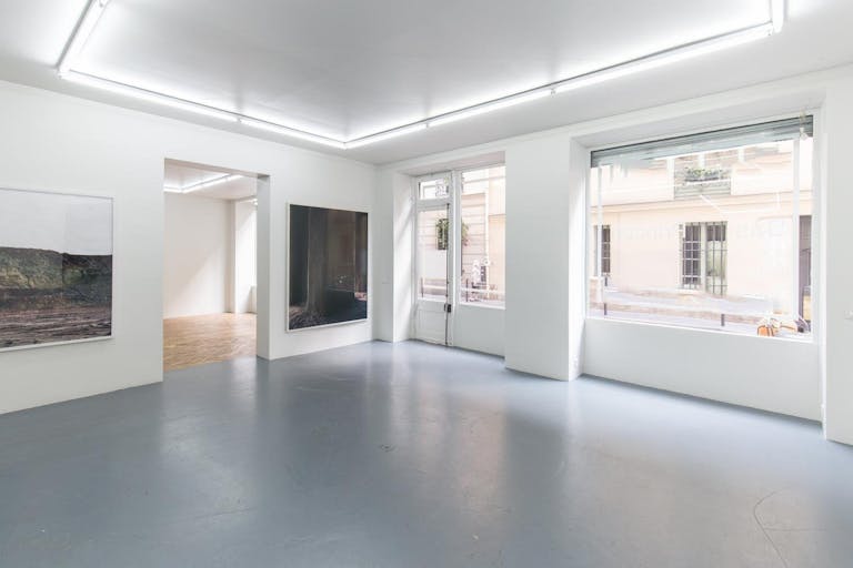 Fantastic Gallery in Le Marais - Image 0