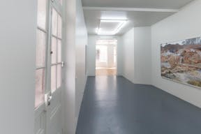 Fantastic Gallery in Le Marais - Image 4